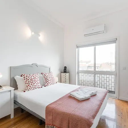 Appartamento Guestready - Gold Leaf 3B OOporto Esterno foto