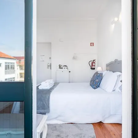 Appartamento Guestready - Gold Leaf 3B OOporto Esterno foto